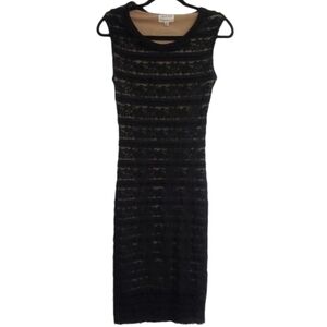 Max Studio Ladies Lace Dress. Size Small. Excellent Condition Pre-owned.